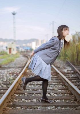 国产迷倒白嫩的美女在线观看-超清国语版中文版