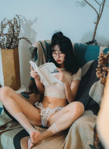 人妻系日韩AV无码-不卡美剧电影免费在线