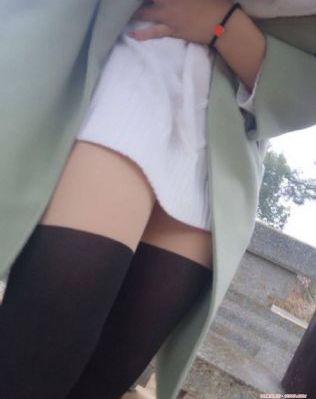 男生和女生一起差差30分打扑克视频-免费免费观看高清版