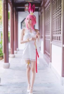 h美女无码图片-迅雷免费高清完整视频